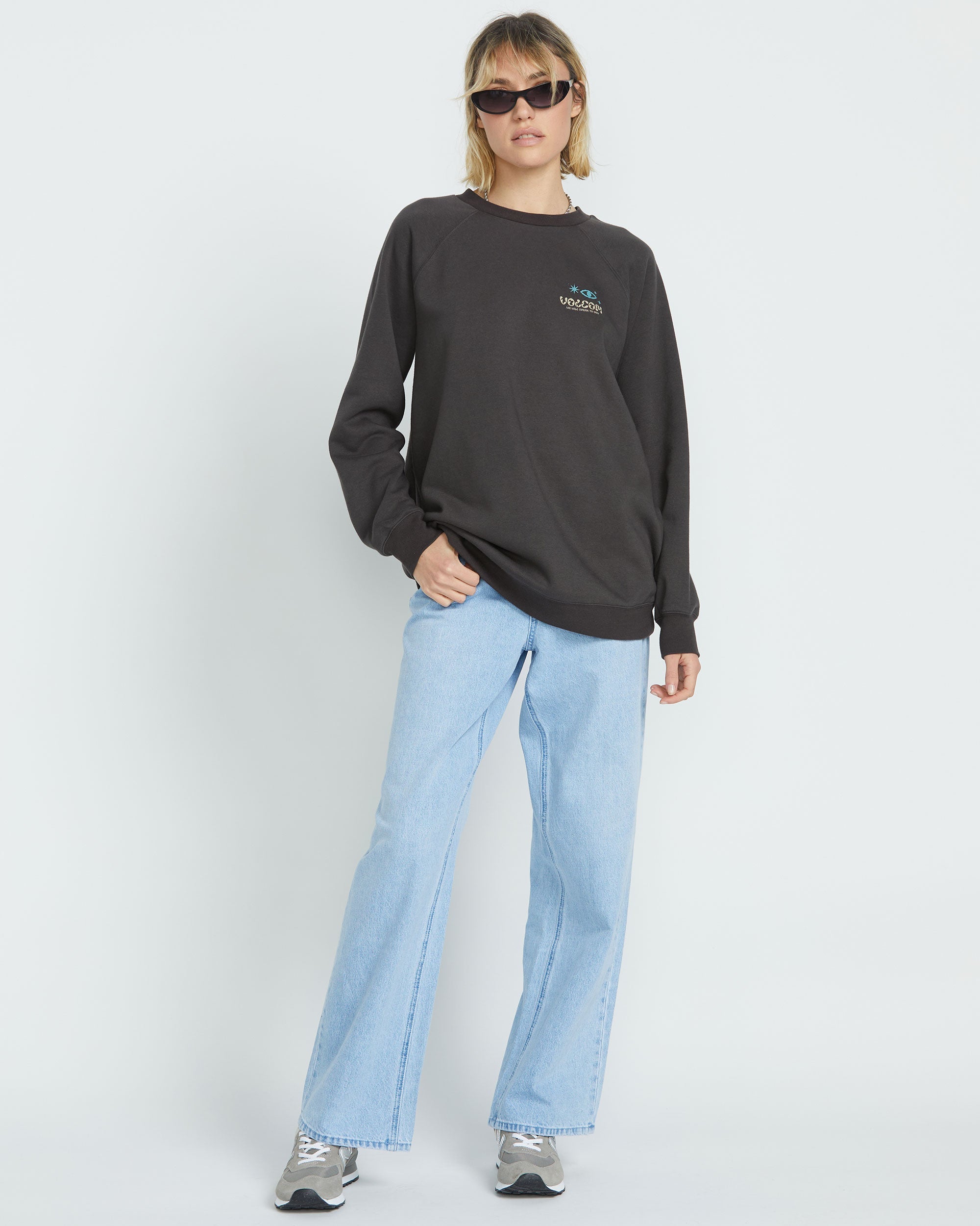 Women's Featured Artist F Rygalski Boyfriend Crew - Image 4