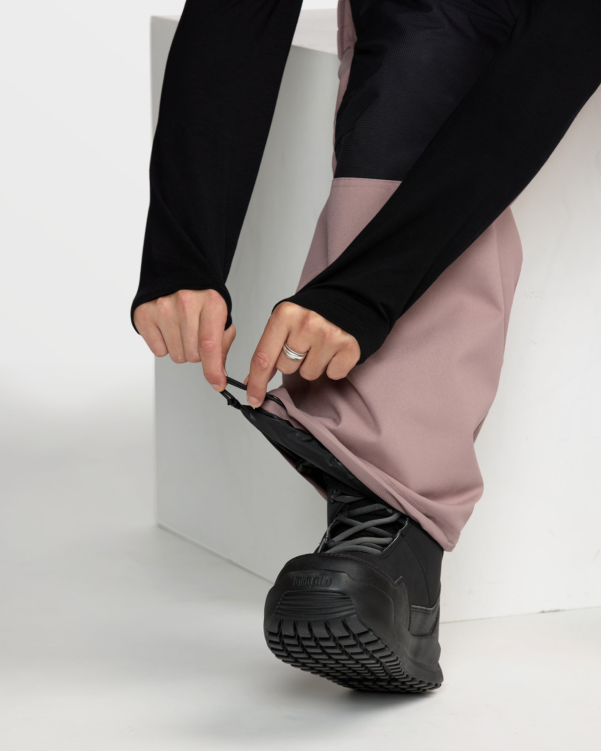 Men's Nwrk Baggy Pants - Image 2